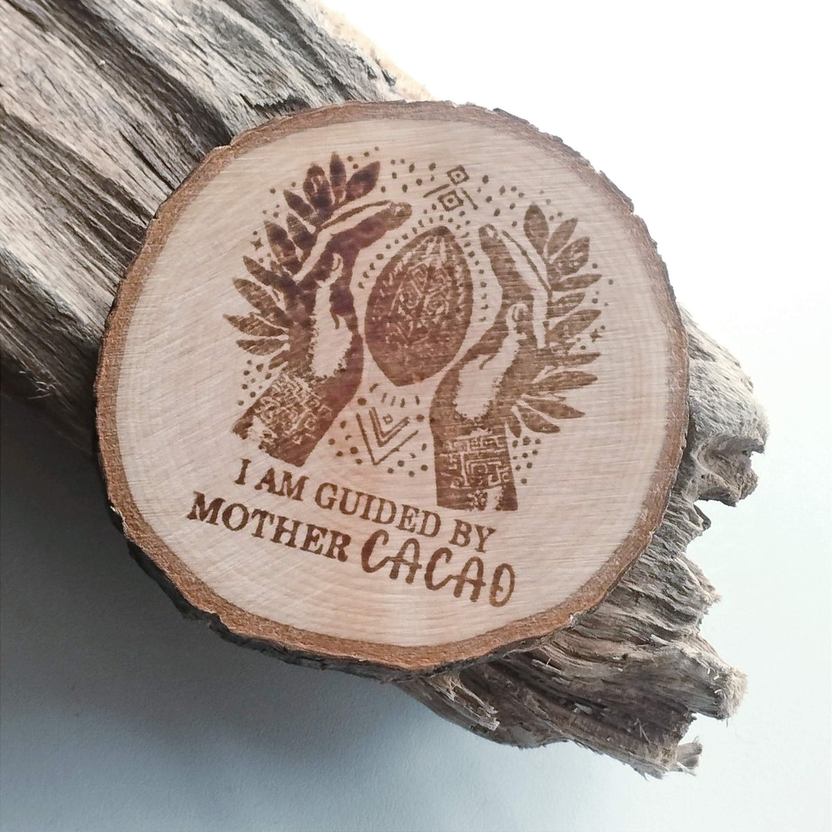 "I am guided by Mother Cacao" ritual item (træ)